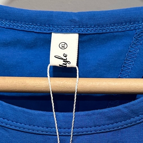 Cyanstyle XL comfortable workout athletic casual, easy-going gym shirt open back - Picture 8 of 8